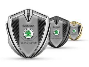 Skoda Emblema Metal Insignia Maestro Esquema Acero Inox Borde